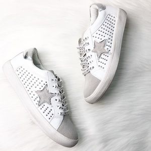 Steve Madden Amalfi studded sneakers! New!